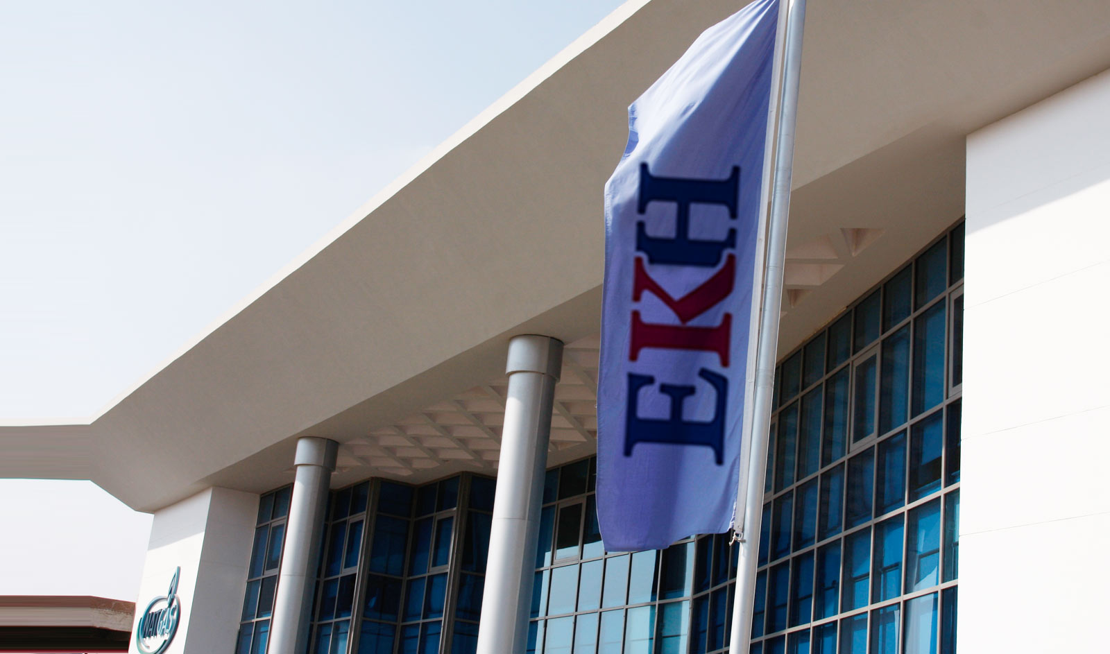 Egypt Kuwait Holding . Home